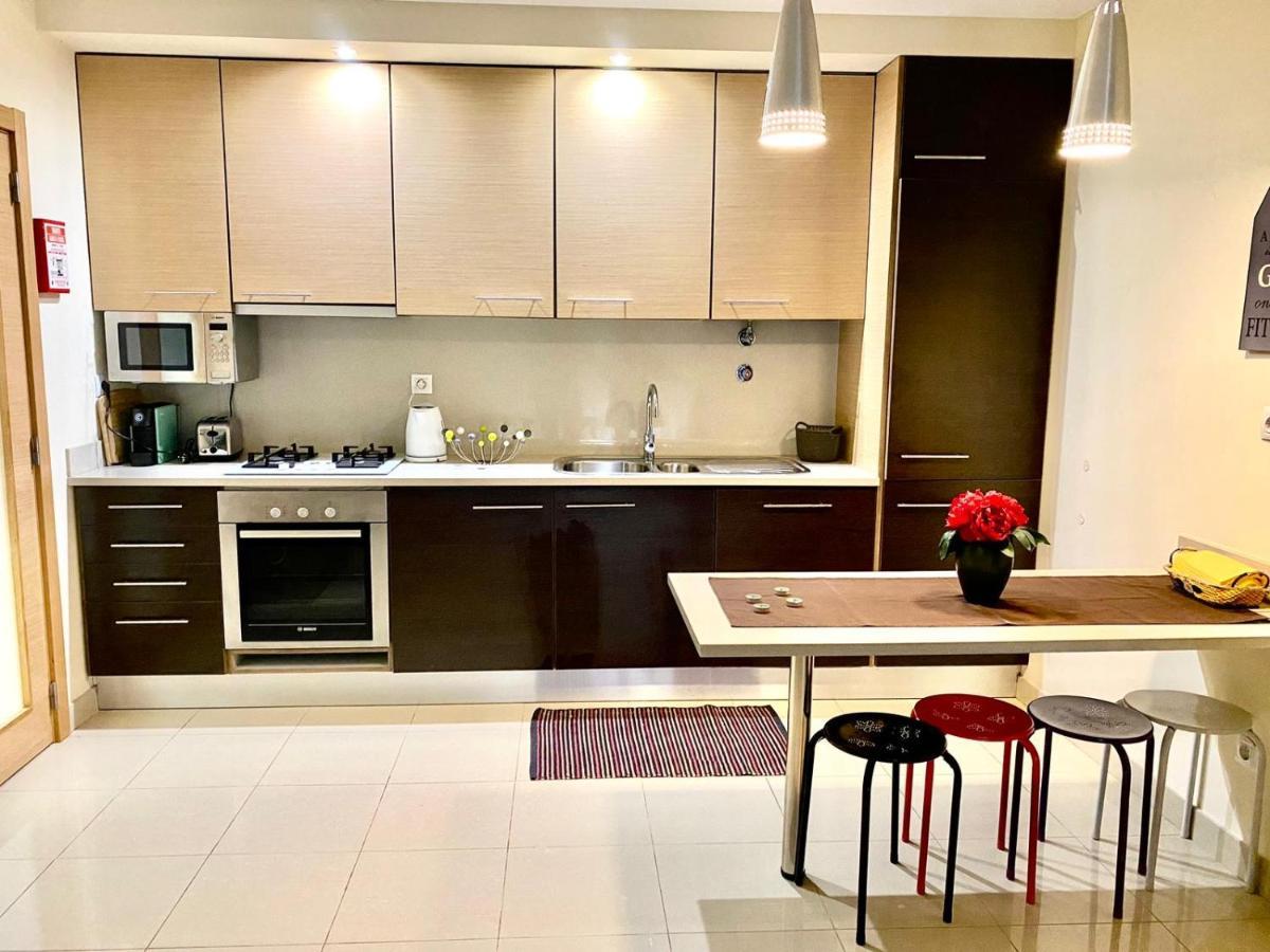 Condominio Olhos D'Agua T1 - Praia, Sol E Felicidade ออยุส ดิ อากวา ภายนอก รูปภาพ